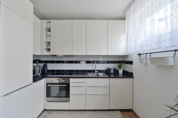 Rižská, Hostivař - Praha 10 | Pronájem, Byt, 3+kk, 60 m²