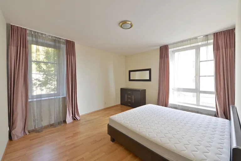 Holečkova, Smíchov - Praha 5 | Pronájem, Byt, 3+kk, 115 m²