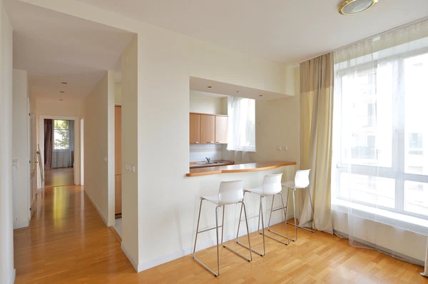 Holečkova, Smíchov - Praha 5 | Pronájem, Byt, 3+kk, 107 m²