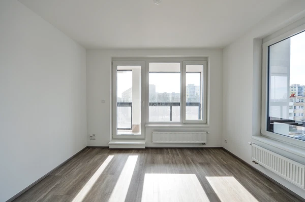 Makedonská, Střížkov - Praha 9 | Pronájem, Byt, 3+kk, 90 m²