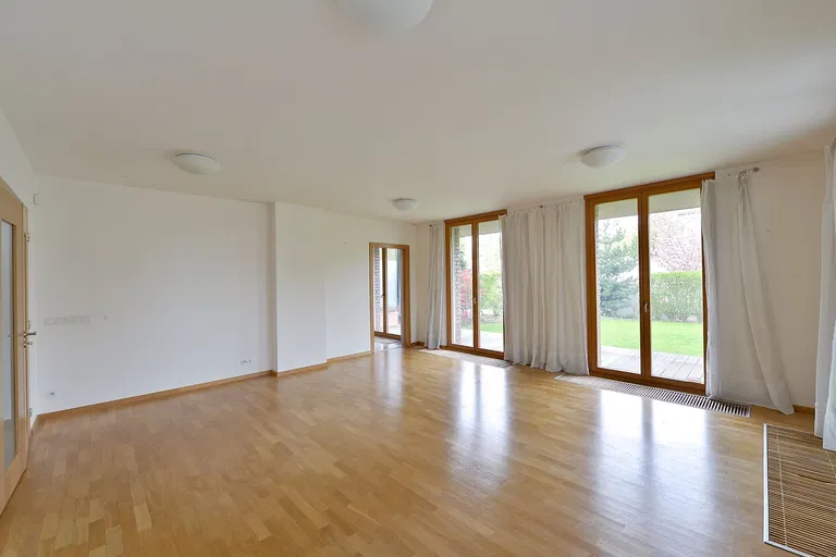 U Laboratoře, Střešovice - Praha 6 | Pronájem, Byt, 3+1, 124 m²