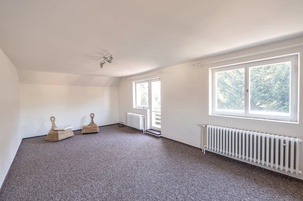 Nad Lomem, Braník - Prague 4 | Rent, House, Three-bedroom (4+1)