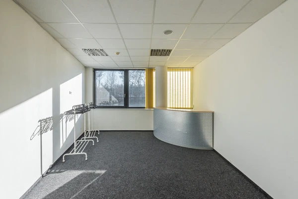 U Slavie, Vršovice - Prague 10 | Rent, Office building, 6 488 m²