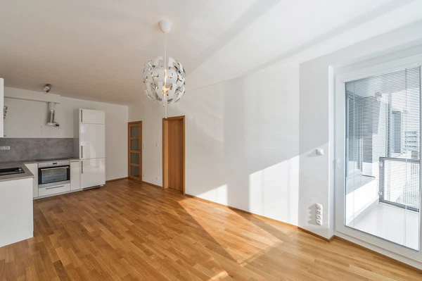 Makedonská, Střížkov - Prague 9 | Rent, Apartment, One-bedroom (2+kk), 54 m²