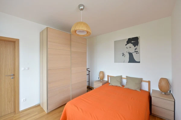 Pod Dvorem, Veleslavín - Prague 6 | Rent, Apartment, One-bedroom (2+kk), 43 m²