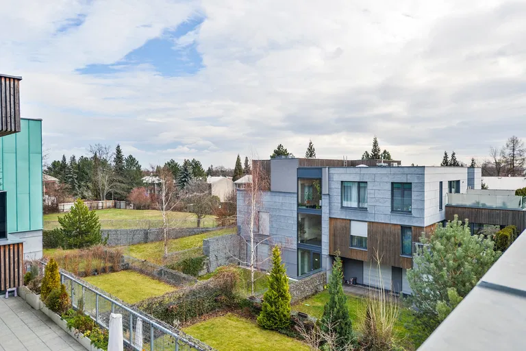Javorová, Kobylisy - Prague 8 | Rent, Apartment, Two-bedroom (3+kk), 120 m²
