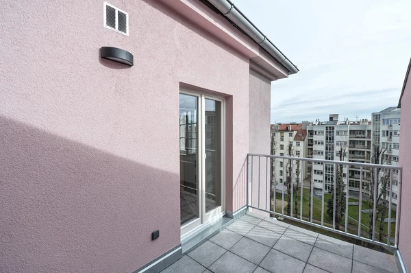 Národní obrany, Bubeneč - Praha 6 | Pronájem, Byt, 3+kk, 95 m²