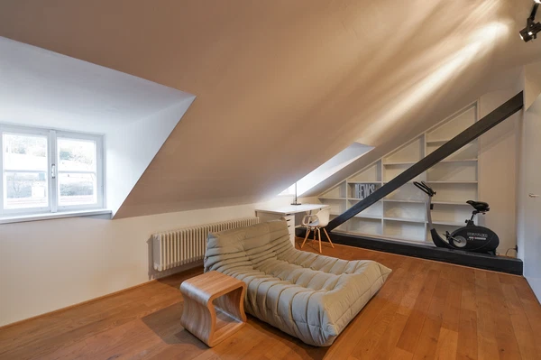 Valdštejnská, Malá Strana - Prague 1 | Rent, Apartment, Two-bedroom (3+kk), 115 m²