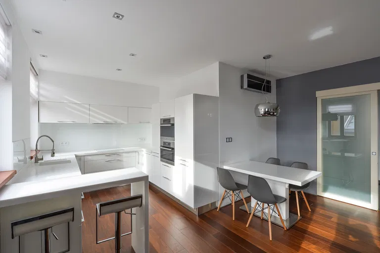 Světova, Libeň - Praha 8 | Pronájem, Byt, 3+kk, 78 m²