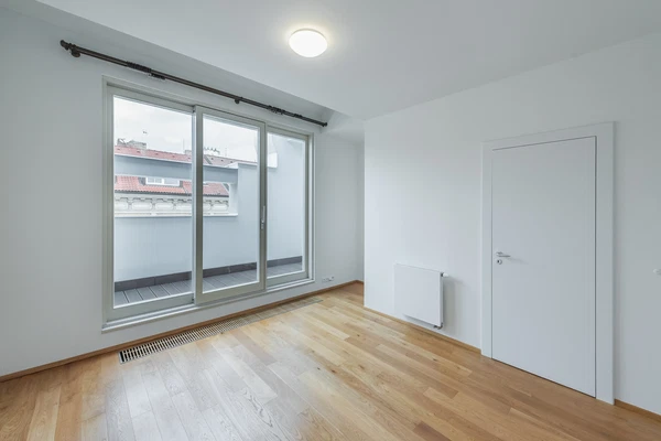 Charkovská, Vršovice - Prague 10 | Rent, Apartment, Two-bedroom (3+kk), 108 m²