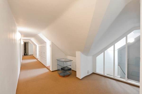 Sněmovní, Malá Strana - Prague 1 | Rent, Office building, 848 m²