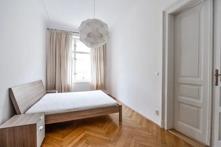 Zborovská, Smíchov - Prague 5 | Rent, Apartment, One-bedroom (2+1), 87 m²
