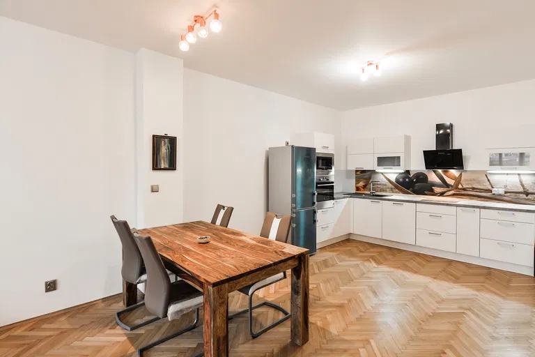 Stroupežnického, Smíchov - Praha 5 | Pronájem, Byt, 3+kk, 99 m²