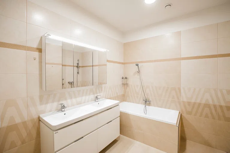 Stroupežnického, Smíchov - Praha 5 | Pronájem, Byt, 3+kk, 99 m²