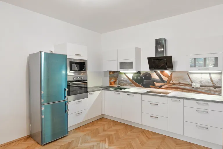 Stroupežnického, Smíchov - Praha 5 | Pronájem, Byt, 3+kk, 99 m²
