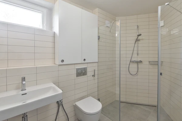 Nad Pomníkem, Hlubočepy - Prague 5 | Rent, House, Five-bedroom (6+kk)