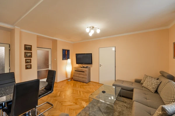 Plzeňská, Košíře - Praha 5 | Pronájem, Byt, 3+kk, 85 m²