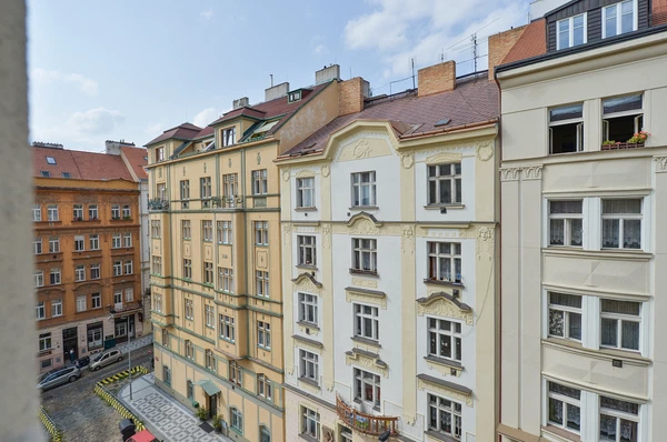 Bulharská, Vršovice - Prague 10 | Rent, Apartment, One-bedroom (2+1), 51 m²