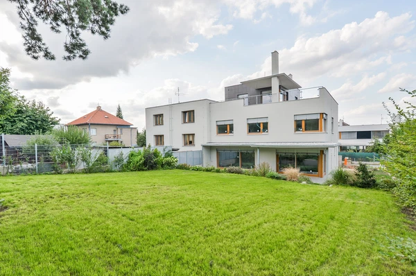 Za Humny, Ruzyně - Prague 6 | Sale, House, Five-bedroom (6+kk)