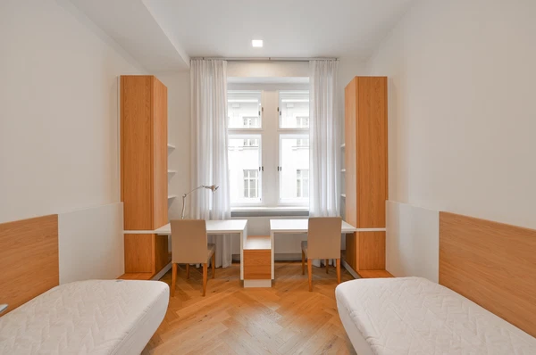 Sládkova, Bubeneč - Prague 7 | Rent, Apartment, Two-bedroom (3+kk), 100 m²