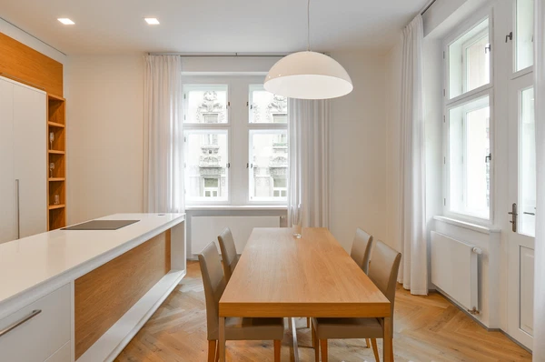 Sládkova, Bubeneč - Prague 7 | Rent, Apartment, Two-bedroom (3+kk), 100 m²