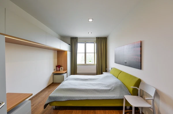 Rooseveltova, Bubeneč - Prague 6 | Sale, Apartment, Two-bedroom (3+kk), 69 m²