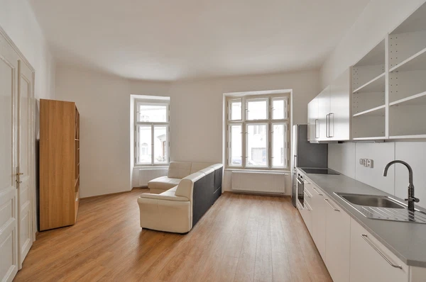 Bulharská, Vršovice - Praha 10 | Pronájem, Byt, 2+kk, 55 m²