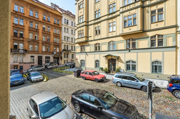 Bulharská, Vršovice - Prague 10 | Rent, Apartment, One-bedroom (2+kk), 55 m²