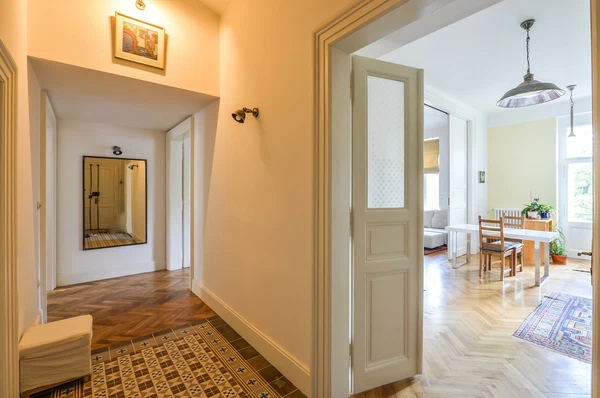 Nad Královskou oborou, Bubeneč - Prague 7 | Rent, Apartment, One-bedroom (2+1), 98 m²