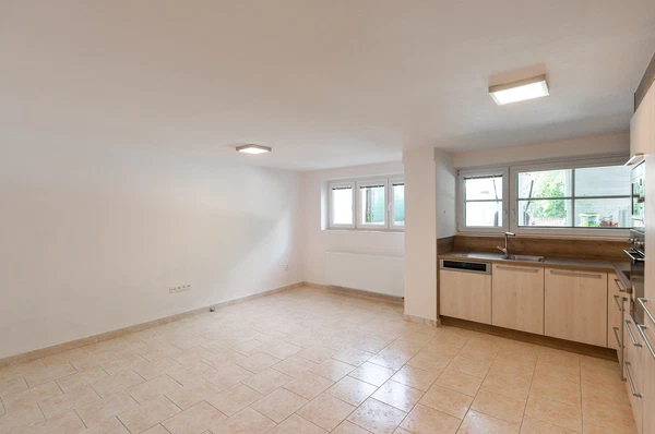 Milíčovská, Újezd u Průhonic - Prague 4 | Rent, Apartment, Two-bedroom (3+kk), 85 m²