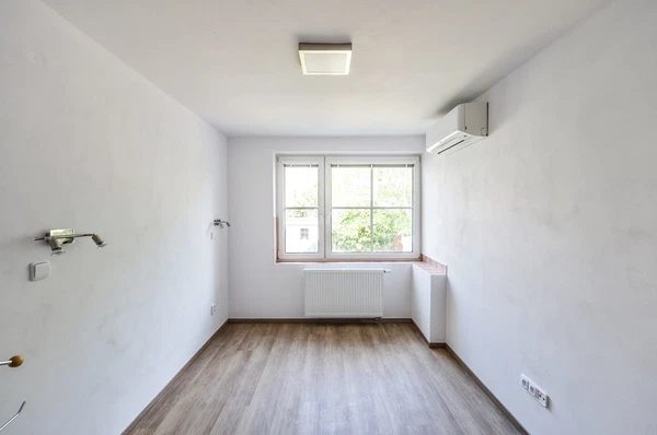 Milíčovská, Újezd u Průhonic - Prague 4 | Rent, Apartment, Two-bedroom (3+1), 97 m²