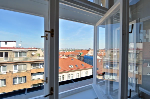 Lucemburská, Vinohrady - Prague 3 | Rent, Apartment, One-bedroom (2+kk), 54 m²