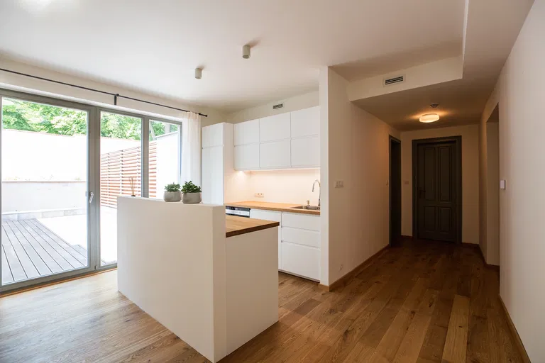 U Matěje, Dejvice - Praha 6 | Pronájem, Byt, 3+kk, 122 m²
