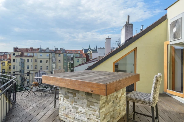 Eliášova, Bubeneč - Prague 6 | Sale, Apartment, Three-bedroom (4+kk), 292 m²