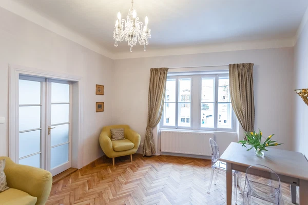 Maltézské náměstí, Malá Strana - Prague 1 | Rent, Apartment, One-bedroom (2+1), 52 m²