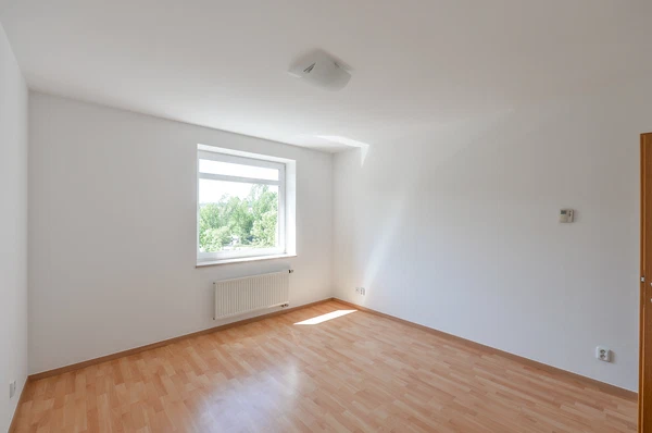 Nepilova, Vysočany - Praha 9 | Pronájem, Byt, 4+1, 112 m²