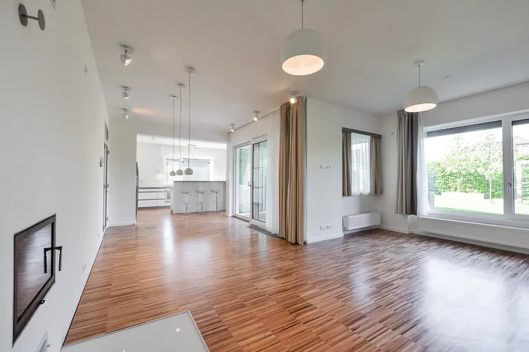 Plukovníka Poláčka, Roztoky - Praha-západ | Sale, House, Five-bedroom (6+kk), 248 m²