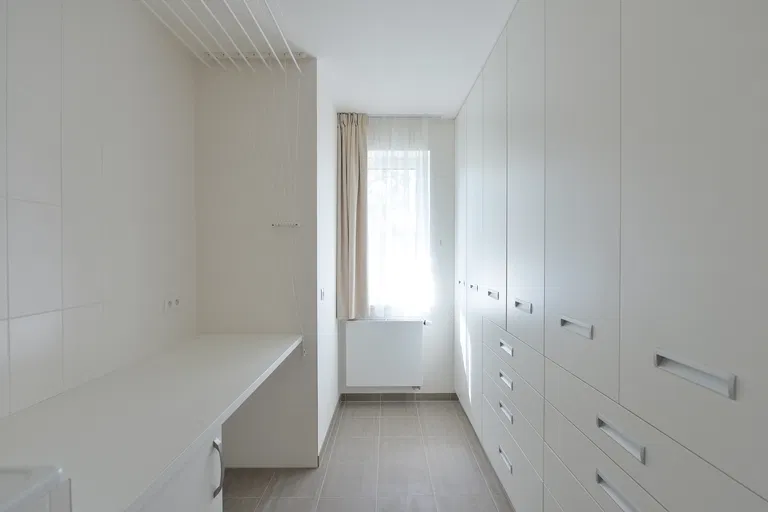 Plukovníka Poláčka, Roztoky - Praha-západ | Sale, House, Five-bedroom (6+kk), 248 m²