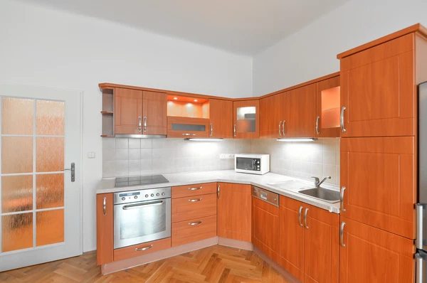 Jugoslávských partyzánů, Bubeneč - Prague 6 | Rent, Apartment, One-bedroom (2+kk), 56 m²