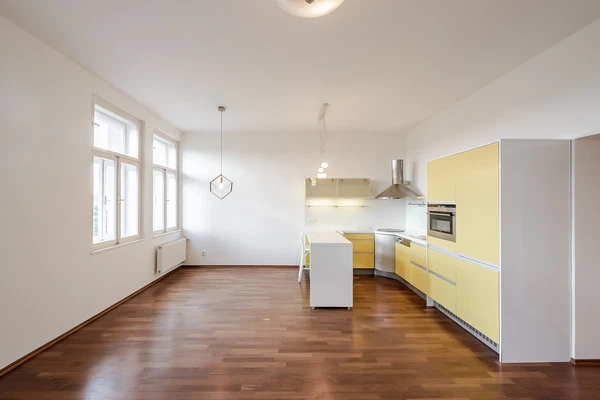 Nad Královskou oborou, Bubeneč - Prague 7 | Rent, Apartment, One-bedroom (2+kk), 70 m²