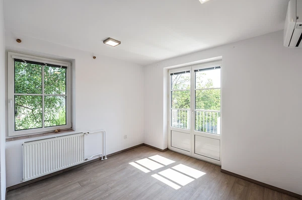 Milíčovská, Újezd u Průhonic - Prague 4 | Rent, Apartment, Three-bedroom (4+kk), 95 m²