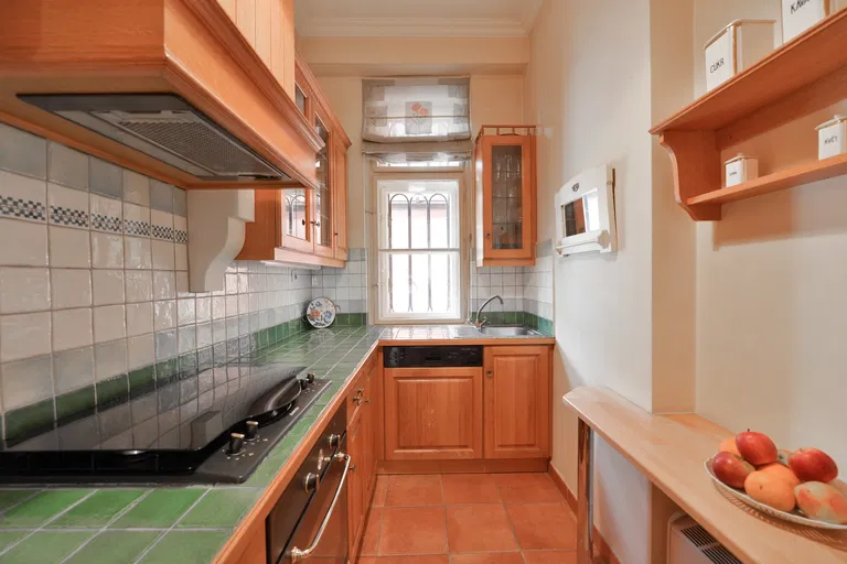 Šafaříkova, Vinohrady - Prague 2 | Rent, Apartment, Two-bedroom (3+1), 80 m²