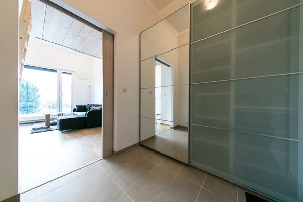 Bolevecká, Horní Měcholupy - Praha 9 | Pronájem, Byt, 1+kk, 37 m²