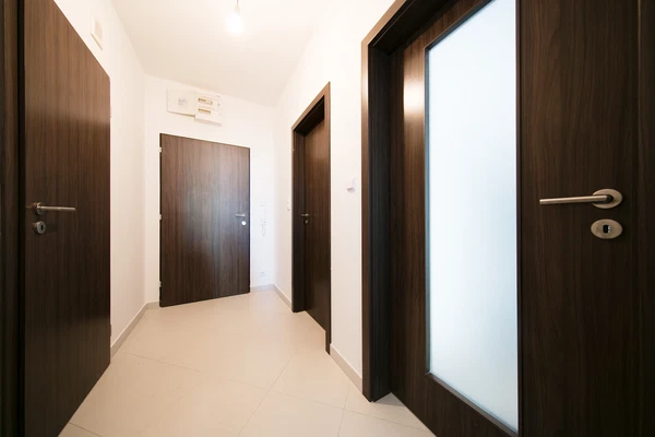 Svitákova, Stodůlky - Prague 5 | Rent, Apartment, One-bedroom (2+kk), 52 m²