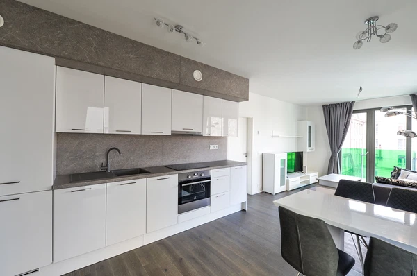 Altajská, Vršovice - Prague 10 | Rent, Apartment, One-bedroom (2+kk), 53 m²