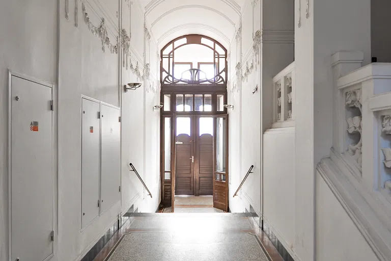 Senovážné náměstí, Nové Město - Praha 1 | Pronájem, Byt, 2+1, 76 m²