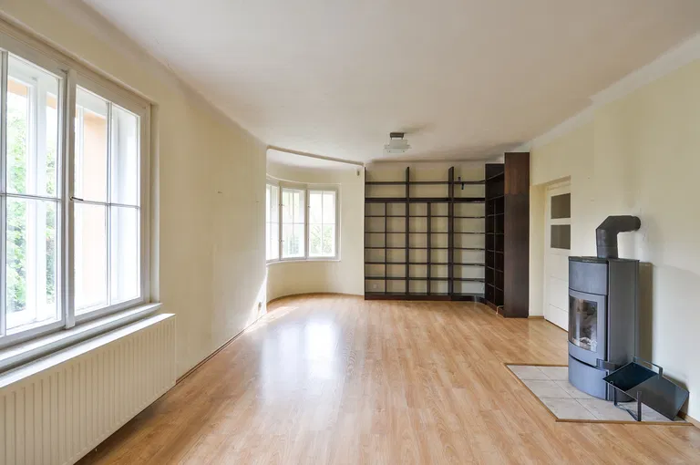 Czech Republic, Capital City of Prague - Prague 6 | Rent, House, Three-bedroom (4+1), 150 m²