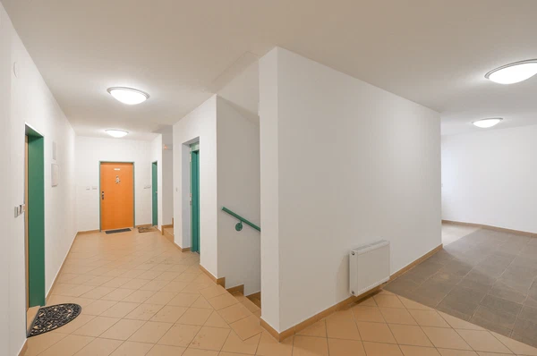 Gutova, Strašnice - Praha 10 | Pronájem, Byt, 4+kk, 99 m²