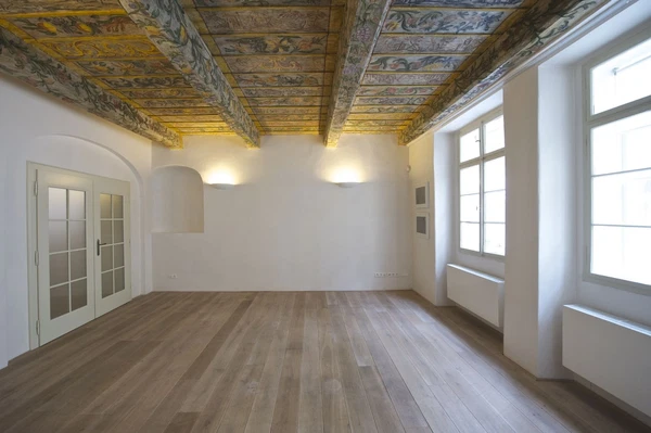 U Lužického semináře, Malá Strana - Prague 1 | Rent, Apartment, Three-bedroom (4+kk), 150 m²