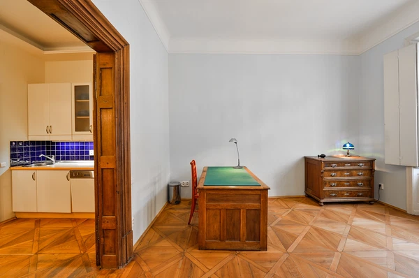 Sněmovní, Malá Strana - Praha 1 | Pronájem, Byt, 1+1, 50 m²